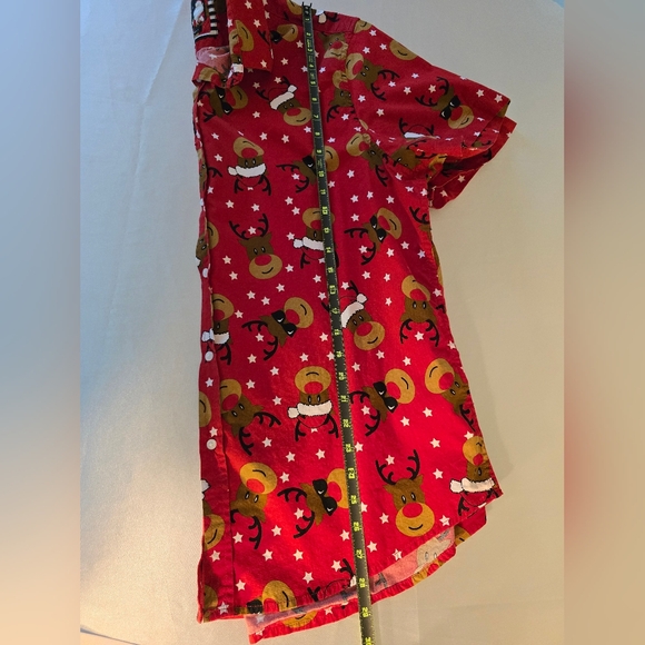 Festive Red Reindeer Men's Shirt - Picture 5 of 7